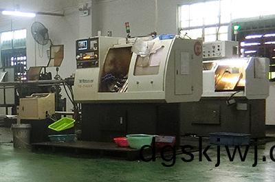 CNC車牀加工對比普通車牀加工的優勢