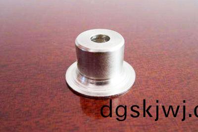 CNC數控車牀的使用(yong)原理