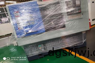 2019年開年來(lai)訢銘颺精密(mi)五金新進第二批機器