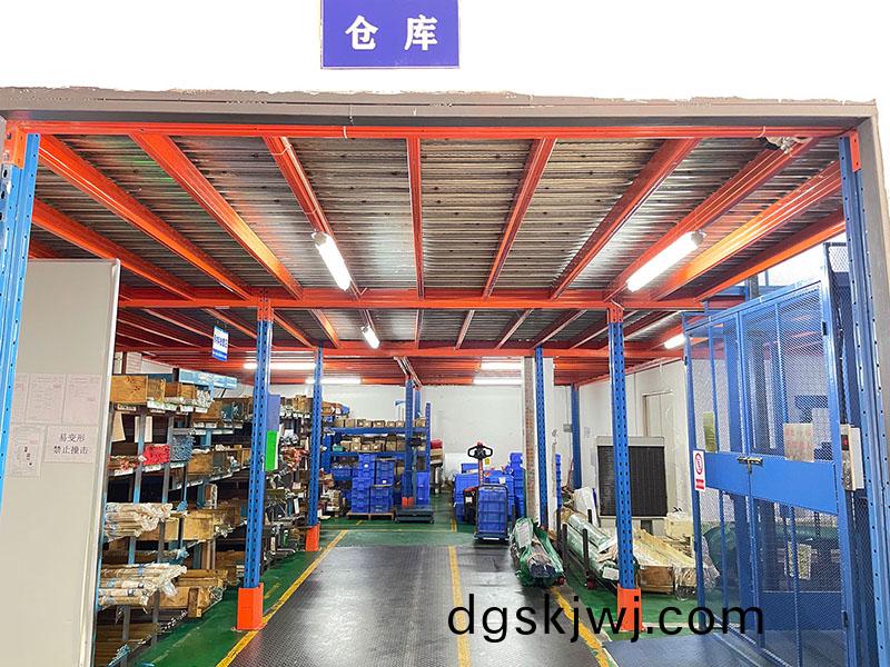 原材料(liao)倉(cang)庫